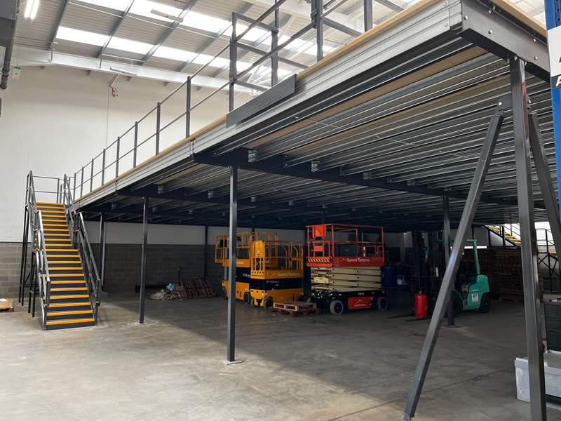 creating extra storage with a warehouse mezzanine floor
